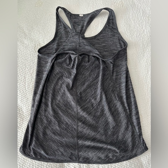 Lululemon Women’s Tank Top - Picture 8 of 8